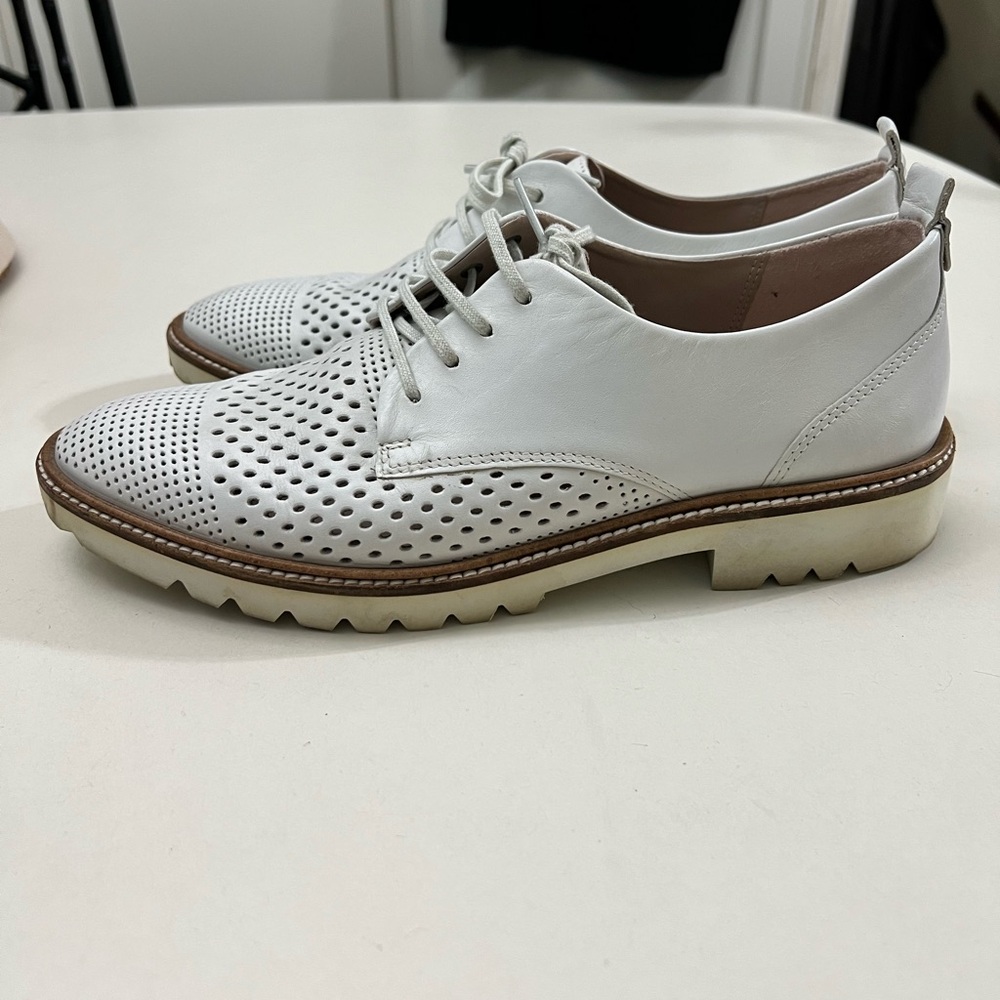 Ecco Insice Felicia White Perforated Oxford 7 7.5 - Picture 3 of 6